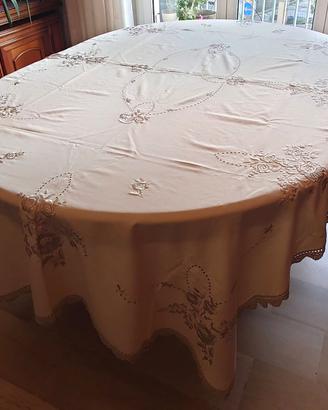 (6) Tovaglia Vintage Ricamata a Mano con Bordo