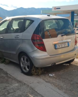 Mercedes  auto