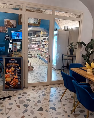 Alimentare e gastronomia  e tavola  Aperitivi 