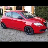 LANCIA YPSILON 1300 multijet