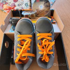 scarpe con rotelle heelys