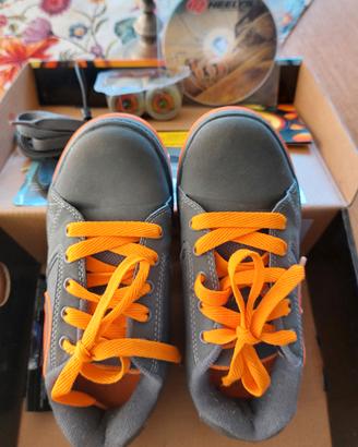 scarpe con rotelle heelys