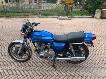 Suzuki GS 550E