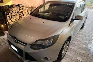Ford focus 1 pro, impeccabile