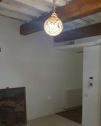 Lampadario in corda e vimini