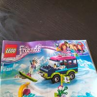 Lego Friends fuoristrada del villaggio invernale