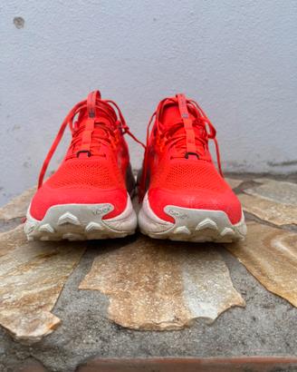 Saucony Xodus trail tg 46,5/12/30 cm