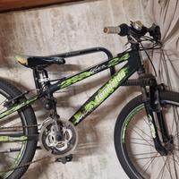 mtb bicicletta