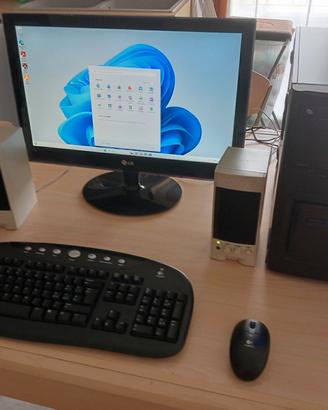 PC Completo Monitor 22" SSD 480GB + Garanzia 6Mesi