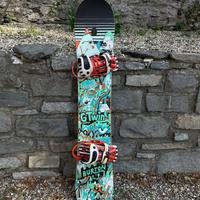 Tavola da Snowbord e Attacchi Burton gtwin cartel