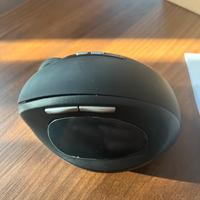 Mouse wireless ricaricabile