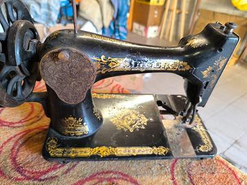 vecchia macchina da cucire