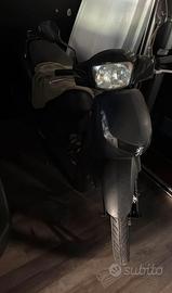 Peugeot tweet 150 2013