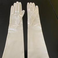 Guanti da sposa