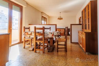 3 LOCALI A CITTÀ DI CASTELLO