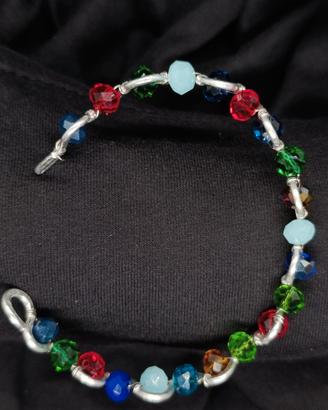 Bracciale in alluminio martellato e pietre