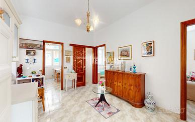 Appartamento a Santa Margherita Ligure 3 locali