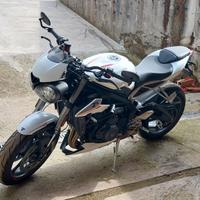 Triumph Street Triple 765 RS