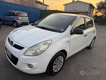 HYUNDAI i20 1.2 5p. BlueDrive BENZINA/GPL Editio
