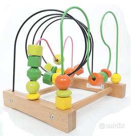Giocattolo multiattività IKEA per stimolo capacità