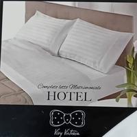 completo letto matrimoniale hotel