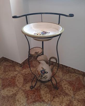 Lavabo in ceramica 