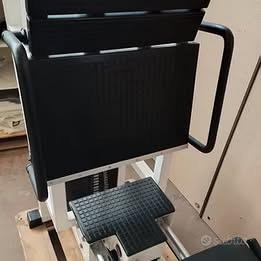 LEG PRESS MOTORIZZATA ORIZZ./SEDUTO TECHNOGYM
