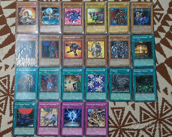 Carte Yo-Gi-Oh (Originali) + Bustine Protettive