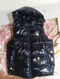 smanicato Moncler taglia L 