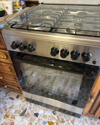 Piano cottura con forno