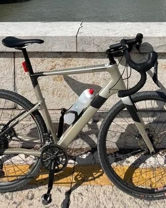 Cannondale topstone carbon 4 bici gravel