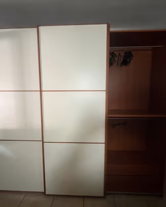 Armadio 270×250 cm con ante scorrevoli