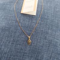 collana con croce