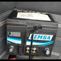 Batteria per auto nuova