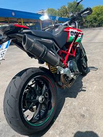 Ducati hypermotard 1100