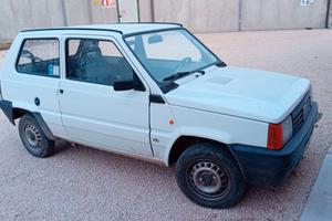 FIAT PANDA 900