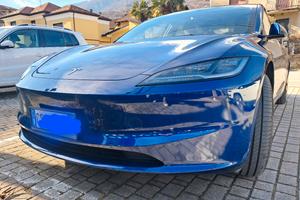 tesla model 3 Rwd highland 