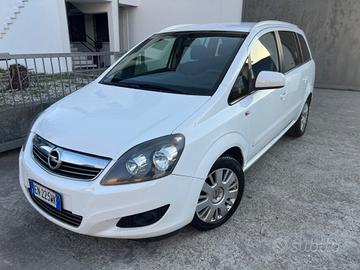 Opel Zafira 1.6 TURBO METANO 2029 7 POSTI 2013