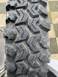 gomme per jimny r 15