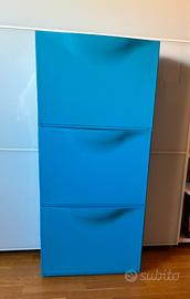 Scarpiera IKEA Trones in plastica azzurra