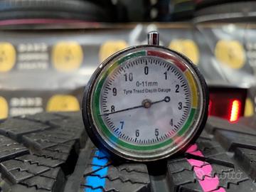 COME NUOVE 4 GOMME 285 45 21 INVERNALI CONTINENTAL