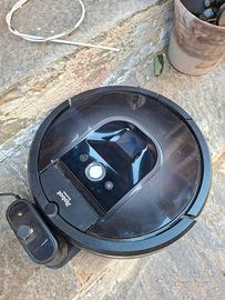robot Roomba 980 aspirapolvere