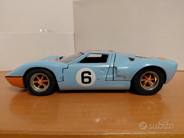 Jouef 1:18 Ford GT40 no Maisto Polistil Solido 