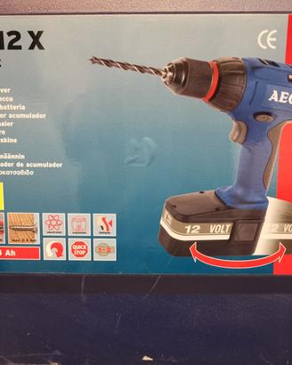 Kit lampada ed avvitatore a batteria