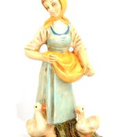 Presepe 20 cm pastore donna con oche CARTAPESTA