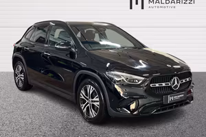 MERCEDES-BENZ GLA 200 d Progressive Advanced Plus
