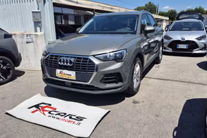 Audi Q3 35 TDI S tronic Business