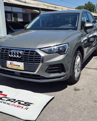 Audi Q3 35 TDI S tronic Business