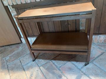 Carrello in legno