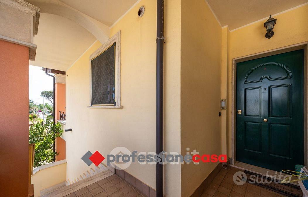 House in Pomezia, Campo Jemini, Roma Capitale - Vista 2